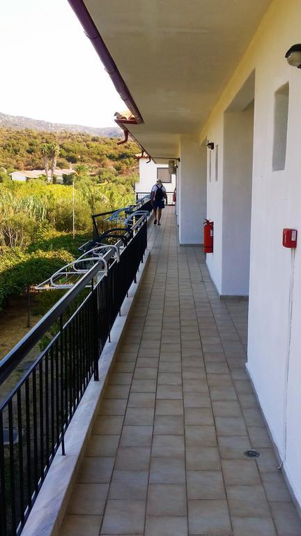 Hotel Ermioni Kalamítsion Zewnętrze zdjęcie